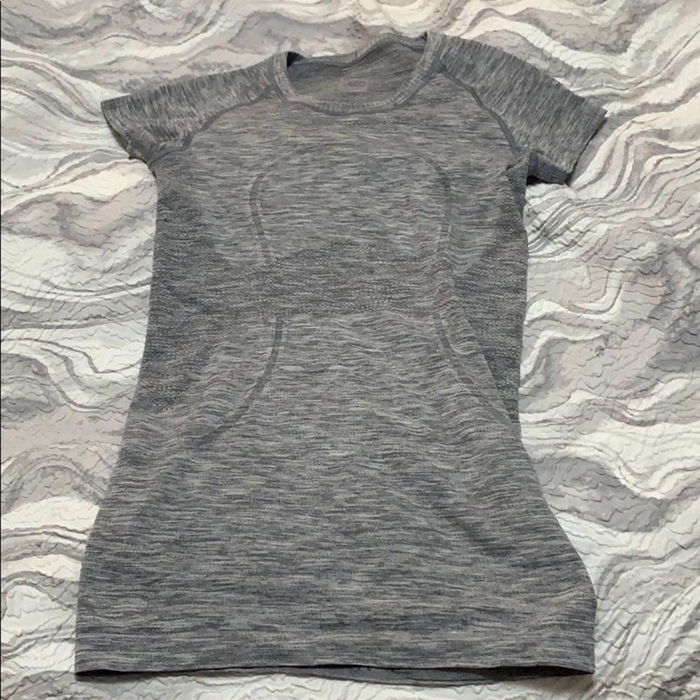Lululemon Swiftly Tech Short Sleeve